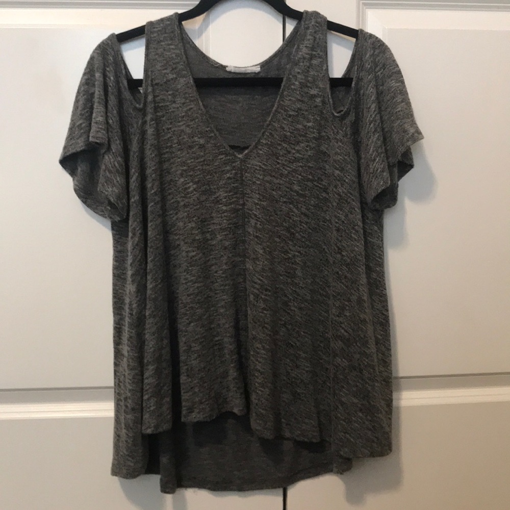 ❌Shoulder Cutout Tee❌
